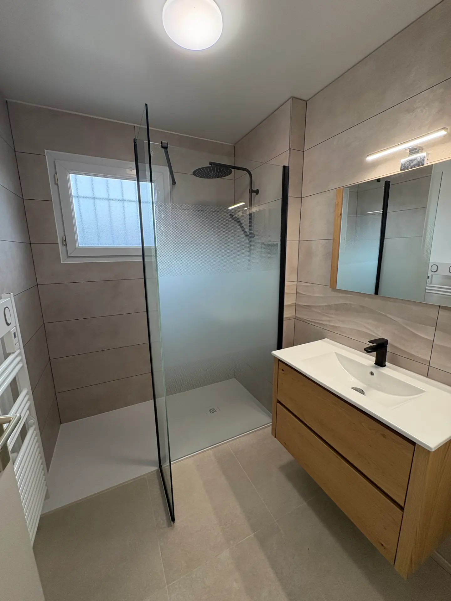 Après : Rénovation complète d'une salle d'eau